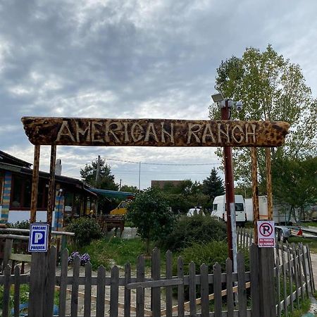 Ranch American Търговище Екстериор снимка